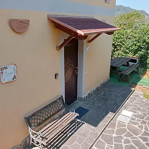 Merope Idrosuite Casa vacanze Serralta